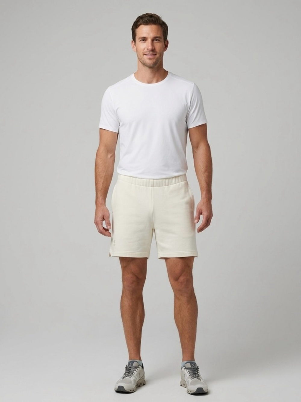 On Running Cloud Open Club Shorts Men's XXL Cream Off-White Organic Cotton Blend